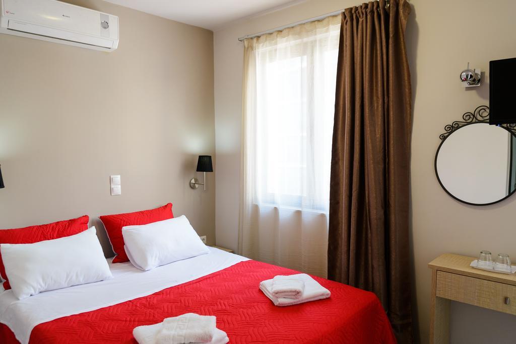 Lux Hotel Piraeus Exterior photo