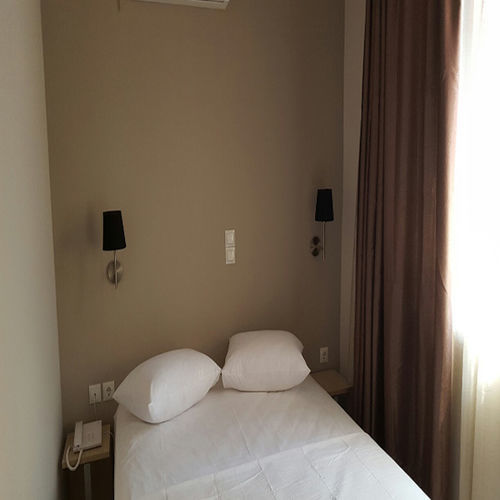 Lux Hotel Piraeus Exterior photo
